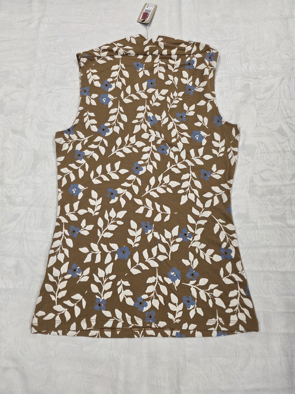 NWT- RW&CO. Brown Floral Sleeveless V-Neck Top - Size XS - Picture 2 of 4
